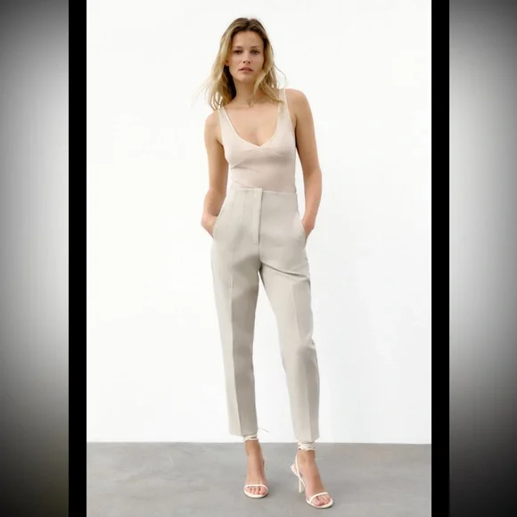 NWT ZARA HIGH WAISTED PANTS ❤️BEST SELLER❤️ - Picture 2 of 13